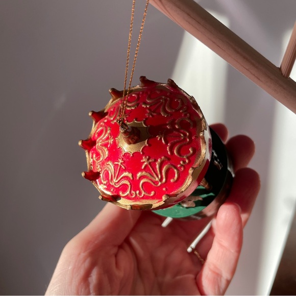 Vintage Carousel Ornament - Picture 4 of 6